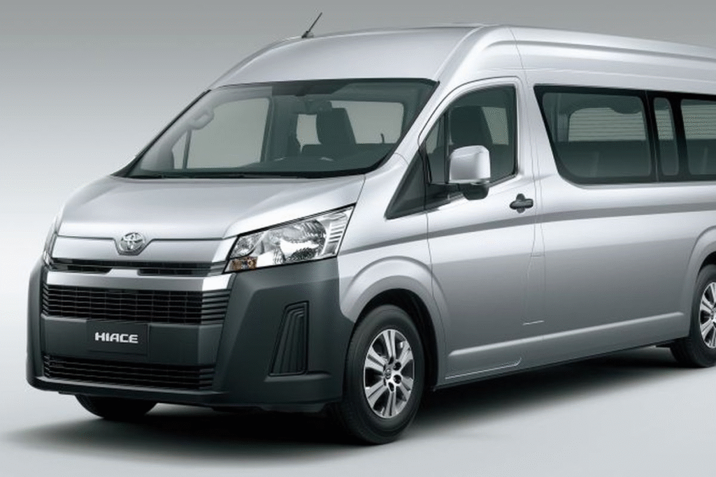 harga sewa mobil Jogja, rental mobil Jogja murah, sewa mobil dengan sopir, sewa mobil lepas kunci Jogja, tarif rental mobil Jogja