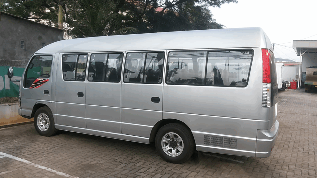 Cara Memaksimalkan Pengalaman Sewa Hiace 16 Seat