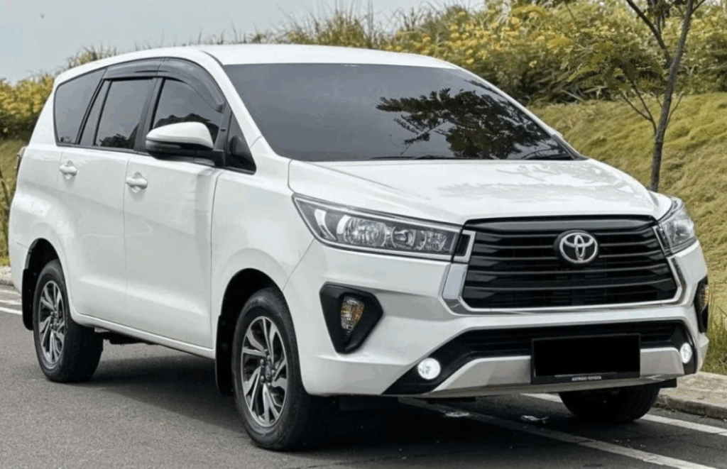 Keunggulan Sewa dengan Sopir Profesional